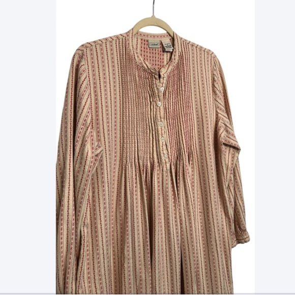 LL Bean Flannel Nightgown Red Cream Stripe Farmhouse Cozy Cotton - Picture 1 of 6